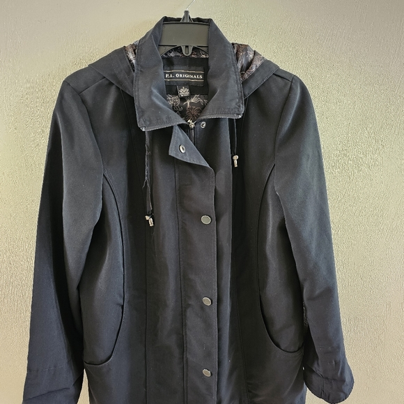 Rain coat lined with hood size S color black - Picture 1 of 5